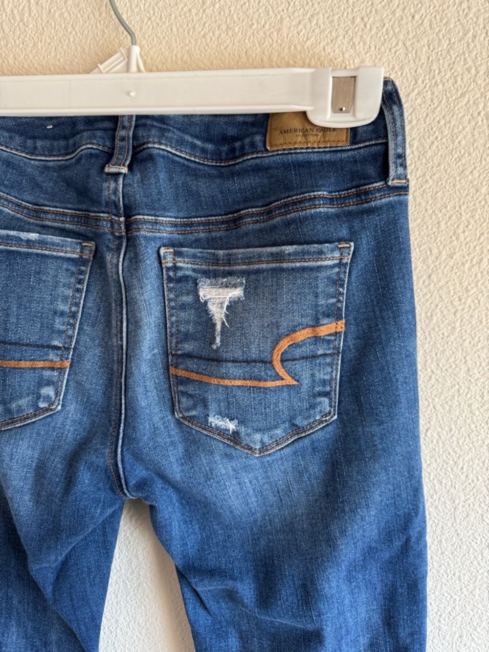 American Eagle Outfitters Women’s Ripped Skinny Jeans - Dark Blue - Picture 3 of 7